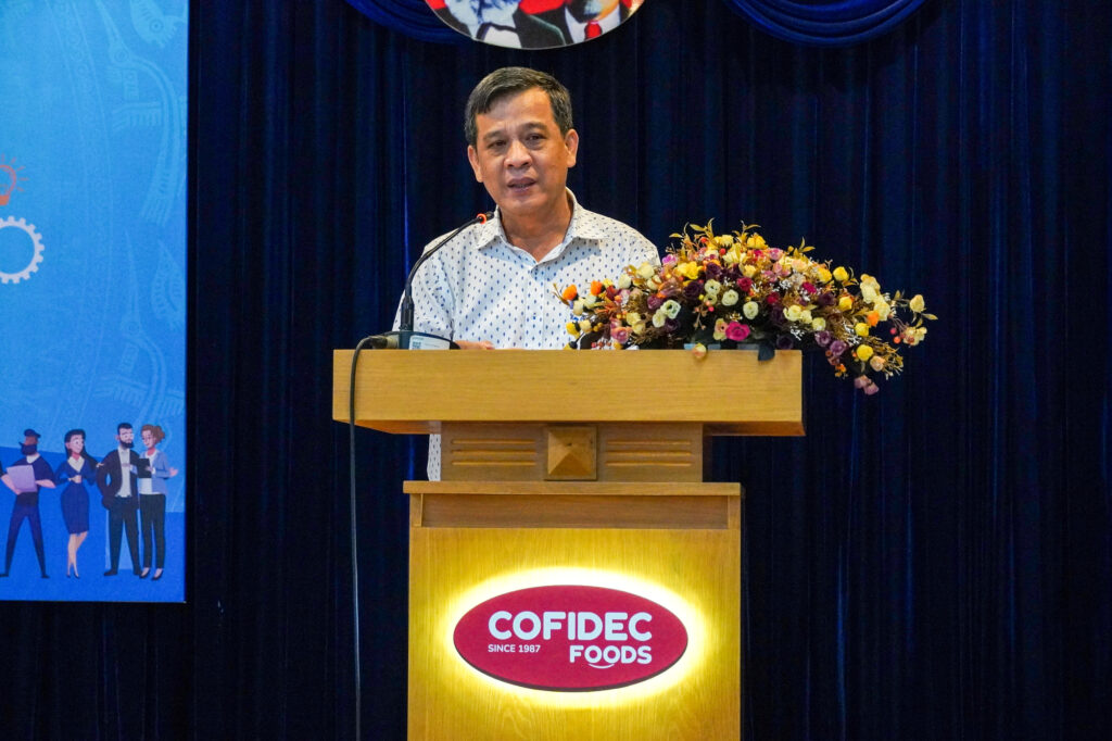 Đ/c Trương Văn Rón – Phó Bí thư Thường trực Đảng ủy phát biểu chỉ đạo tại Ngày hội.