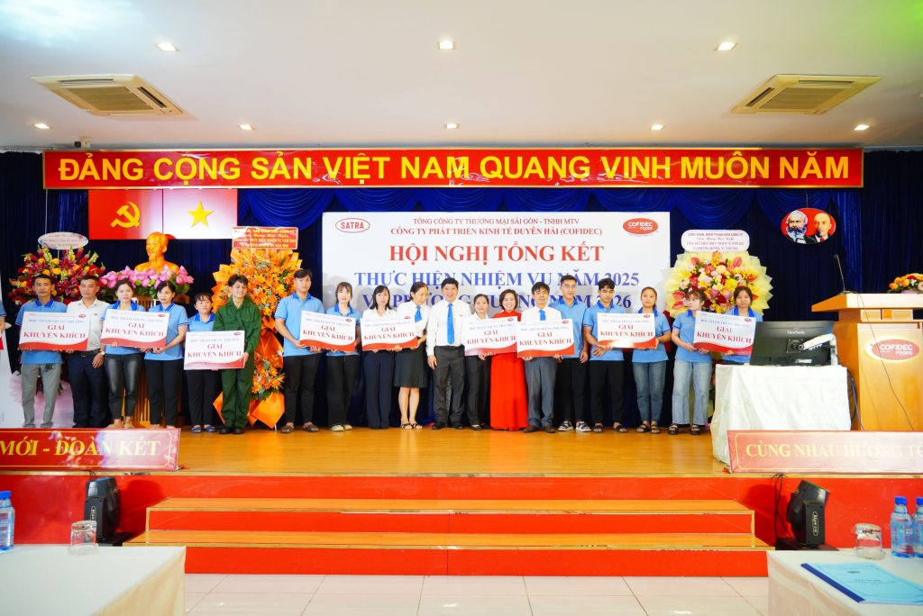 Chương trình quay số trúng thưởng với tổng giá trị giải thường gần 200 triệu đồng