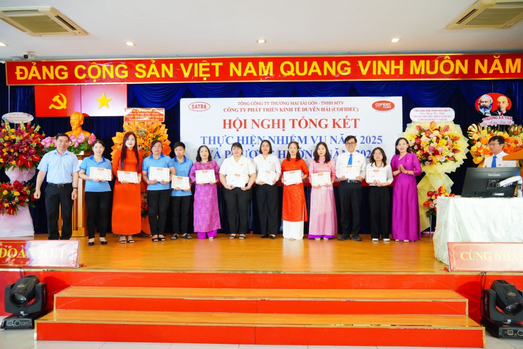 Khen thưởng cá nhân tiêu biểu có sáng kiến cải tiến quý IV/2025